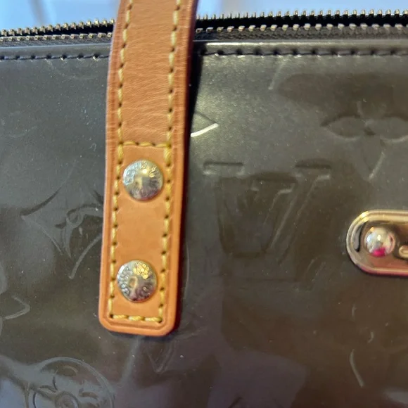 Louis Vuitton Vernis Patent Tote in Dark Brown with Natural Vachetta Handles - Picture 13 of 14